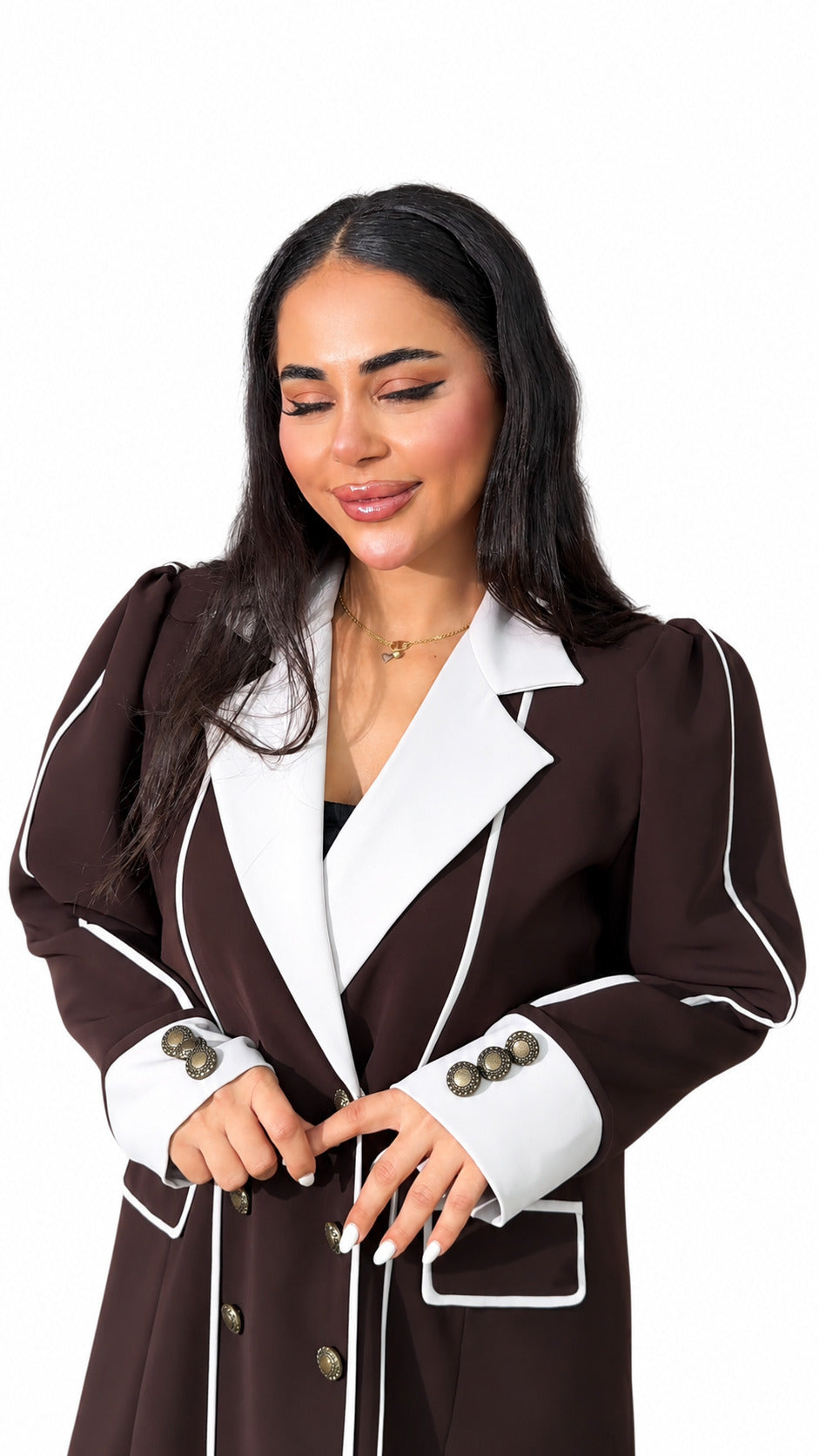 Mauve Contrast-Lapel Abaya on white background — view 4